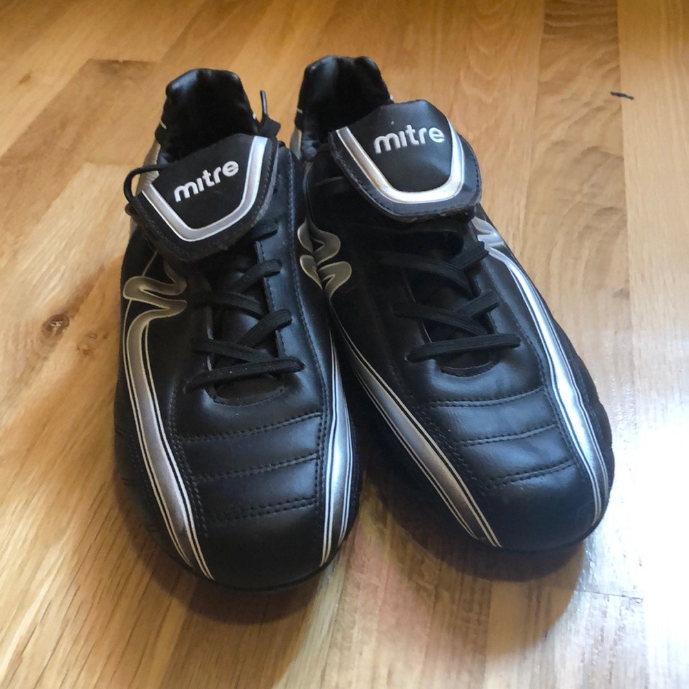 Mitre Men’s Cleats